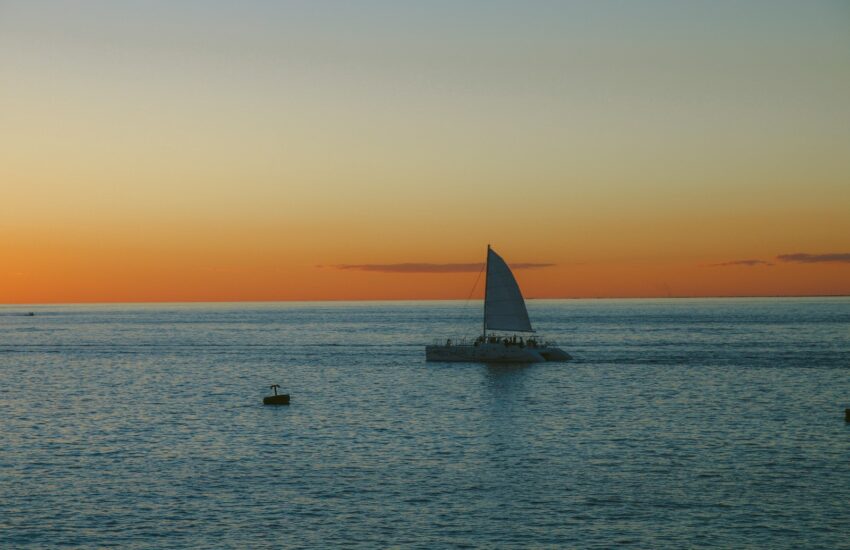 white sailboat at daytime
