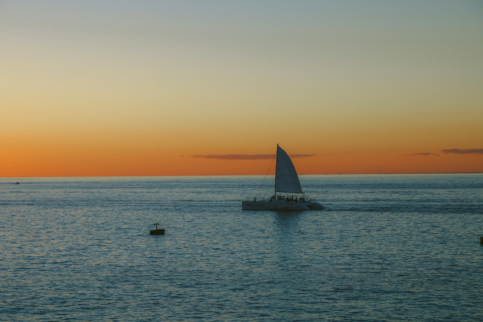 white sailboat at daytime